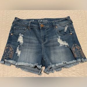 Celebrity Pink Jeans Embroidered Shorts